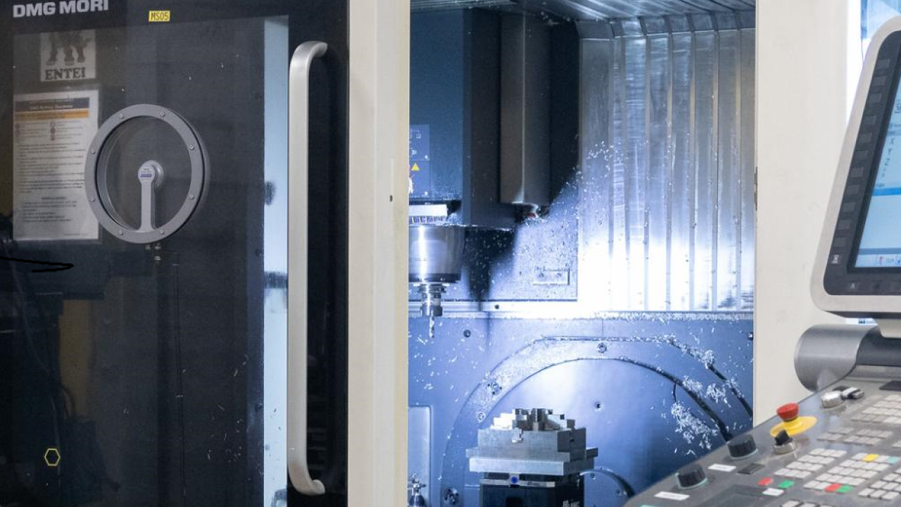 CNC Mill